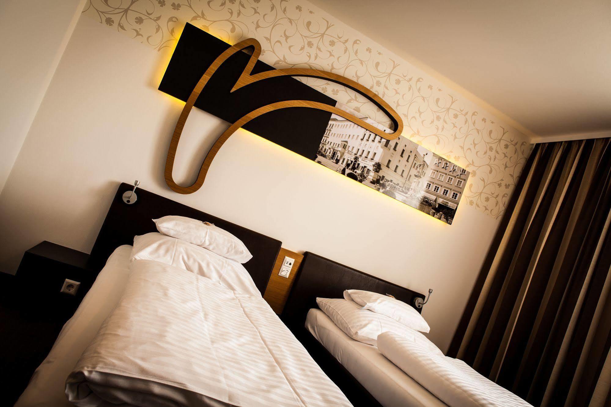 H+ Hotel Ried Ried im Innkreis Exterior foto